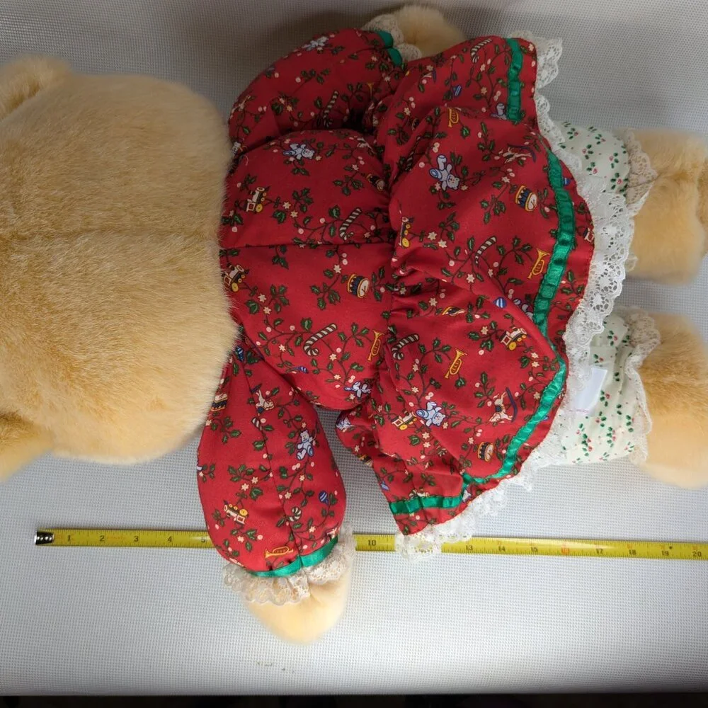 Vintage 1986 Kmart Christmas Girl Teddy Bear 22